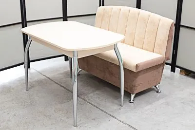 Диван, стол (серия Альт)