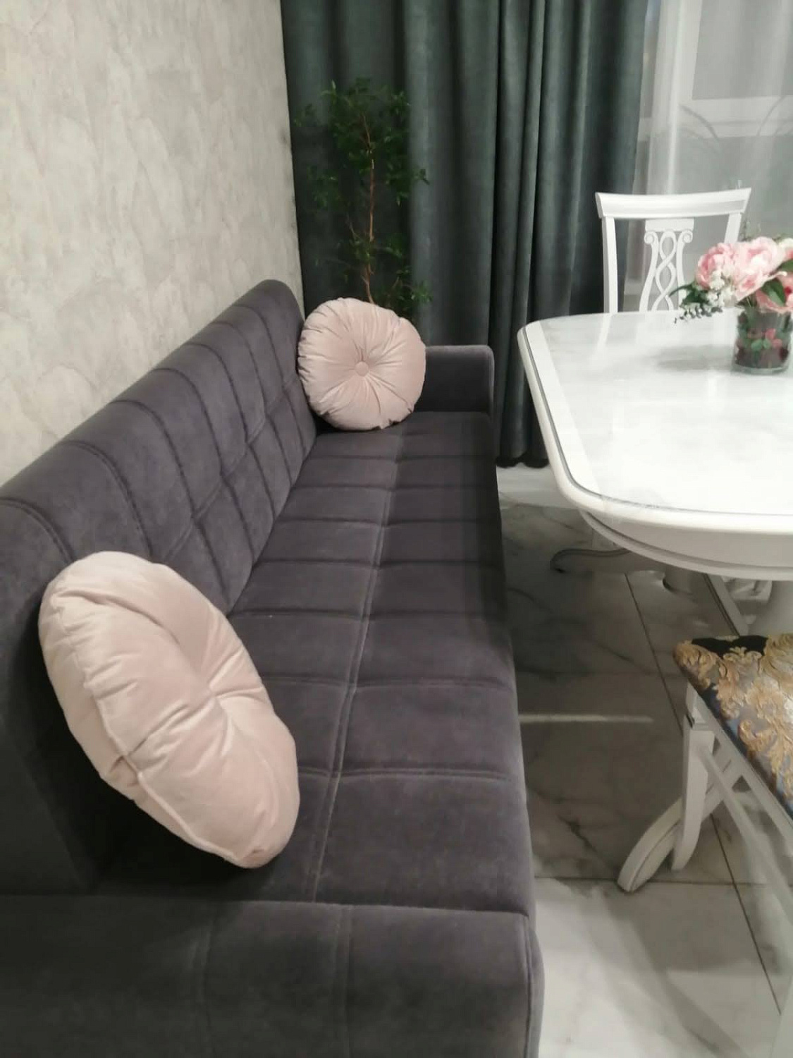 Кухонный прямой диван Йоркер Лайн со спальным местом - Кухонные диваны