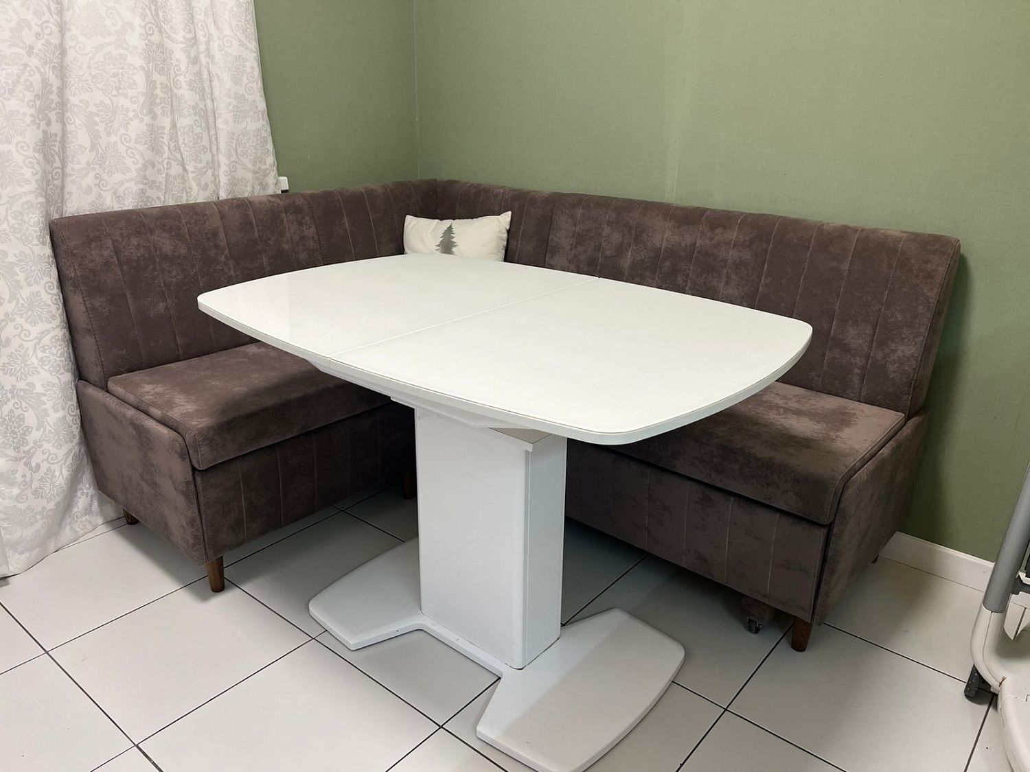 Кухонный угловой диван Веленг со спальным местом - Кухонные диваны